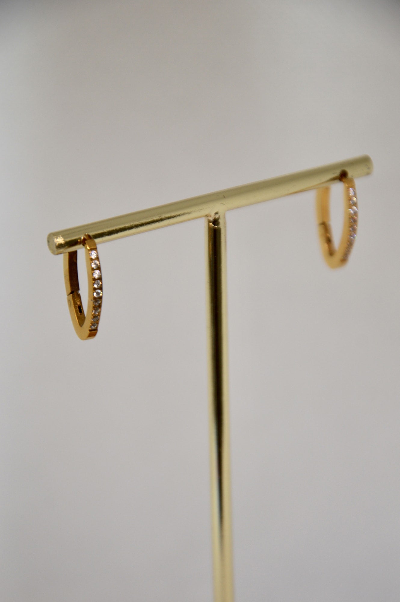 brincos oval brilhante