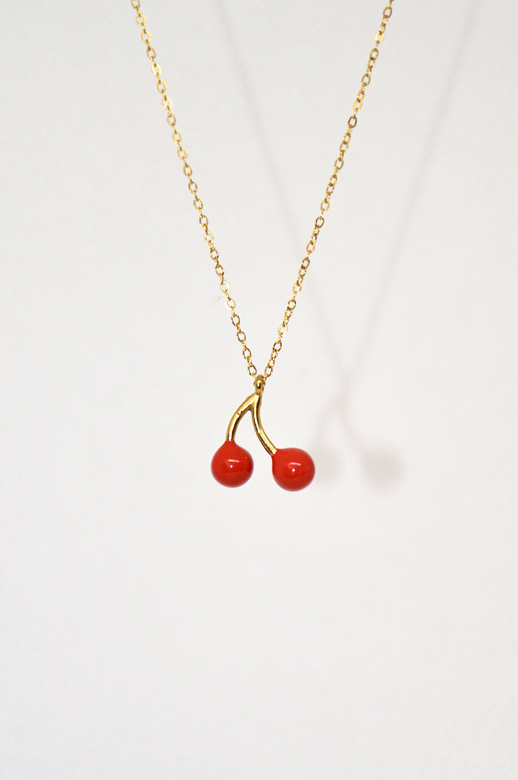 colar cherry