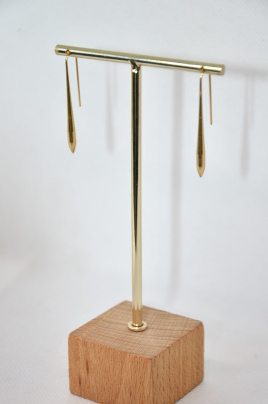 brincos longos finos