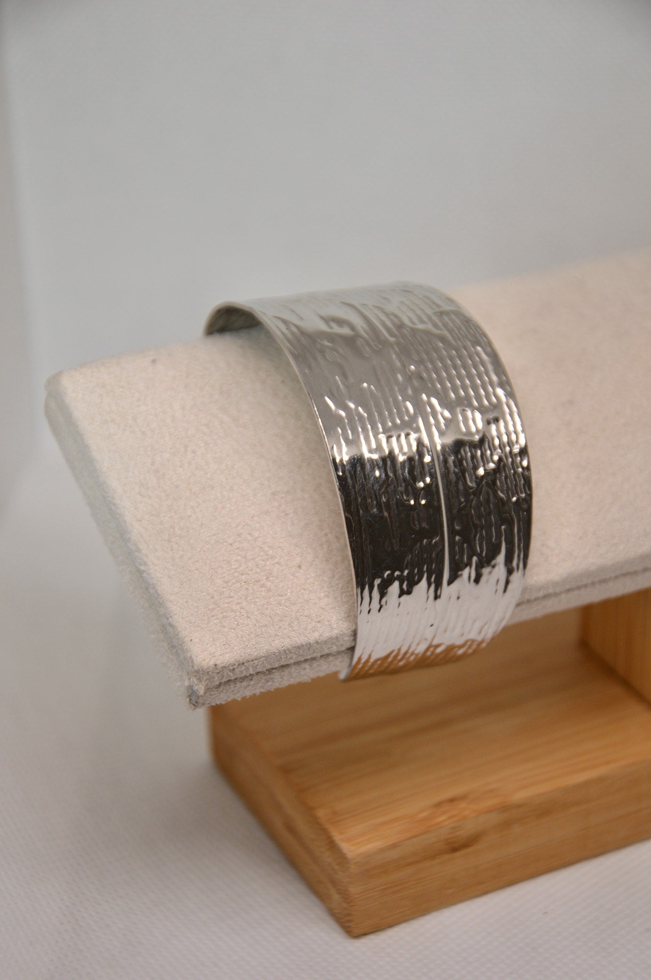 pulseira escrava prateada